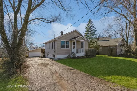 18531 W Old Gages Lake Rd, Gages Lake, IL 60030