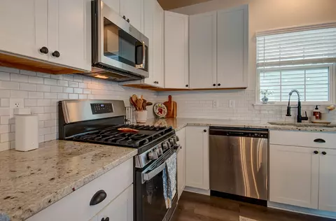 Kitchen - 910 Simpson Ave, Elburn, IL 60119 photo 3 of 3