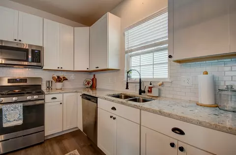 Kitchen - 910 Simpson Ave, Elburn, IL 60119 photo 2 of 3