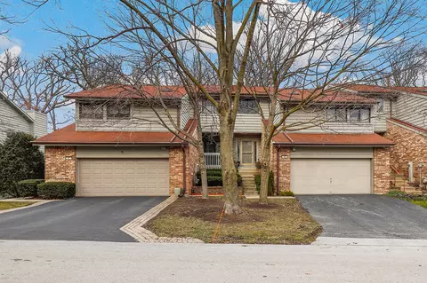 43 Commons Dr, Palos Park, IL 60464