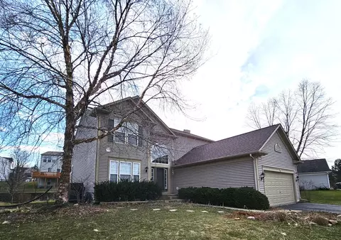 647 Somerset Ave, West Dundee, IL 60118