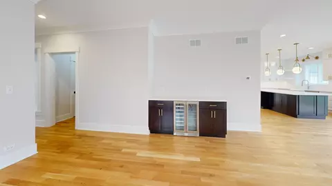 Other - 308 N Myrtle Ave, Elmhurst, IL 60126 photo 1 of 28