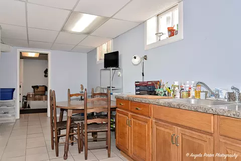 467 Regent St, Elgin, IL 60120 photo 22