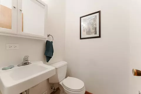 Bath - 12 Apache Dr, Thornton, IL 60476 photo 3 of 3