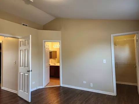 Bedroom - 14516 Thomas Jefferson Dr #-, Plainfield, IL 60544 photo 2 of 3