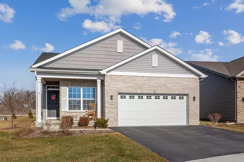 25546 S Sara Ct, Channahon, IL 60410