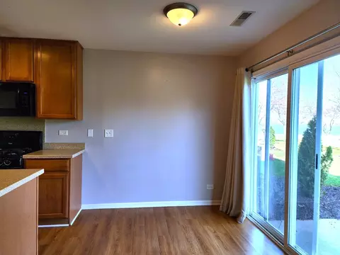 116 Devoe Dr #473, Oswego, IL 60543 photo 7