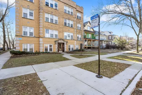 6964 N Wolcott Ave #3, Chicago, IL 60626