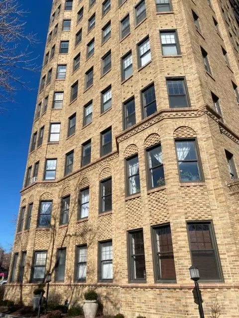 7321 S South Shore Dr #5C, Chicago, IL 60649