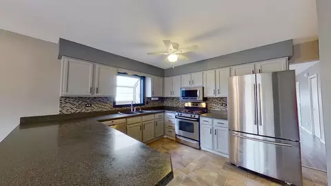 Kitchen - 0 S074 Beverly St, Wheaton, IL 60187 photo 4 of 4