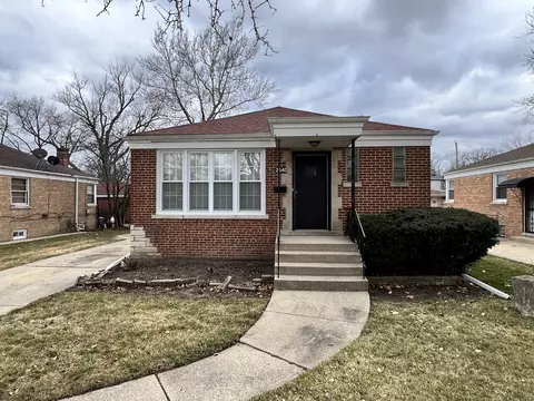2440 S 10th Ave, Broadview, IL 60155
