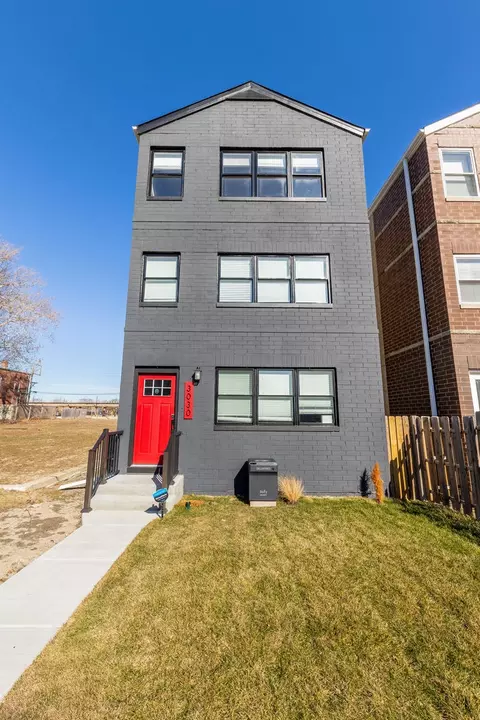 3030 W Washington Blvd, Chicago, IL 60612