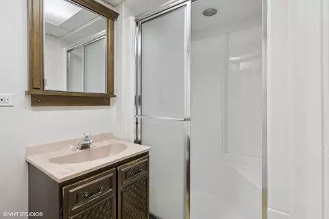 1520 W Blackhawk Dr, Mount Prospect, IL 60056 photo 25