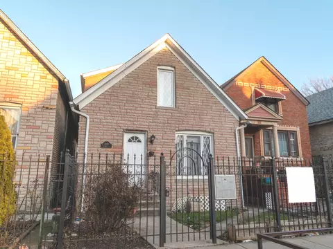 2523 S Trumbull Ave, Chicago, IL 60623