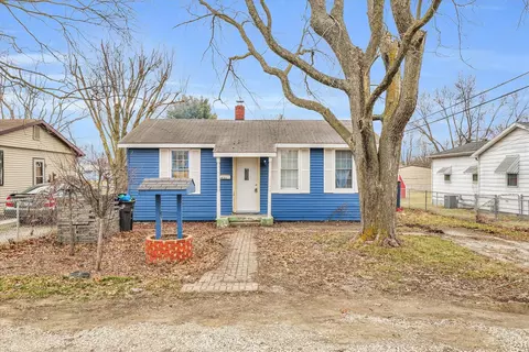 1431 May St, Danville, IL 61832