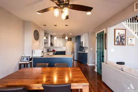Dining - 620 Daisy Ln, Roselle, IL 60172 photo 2 of 2