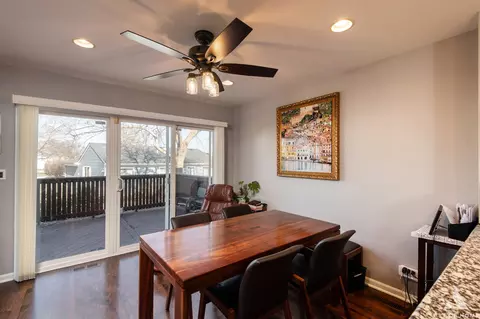 Dining - 620 Daisy Ln, Roselle, IL 60172 photo 1 of 2