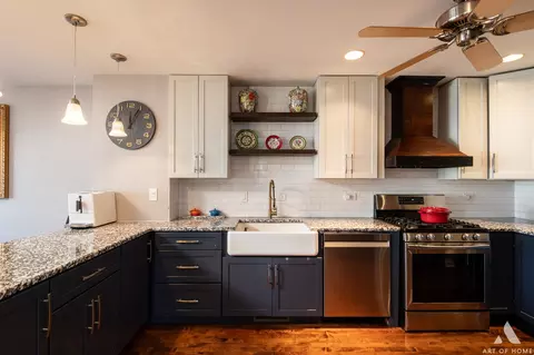 Kitchen - 620 Daisy Ln, Roselle, IL 60172 photo 1 of 7