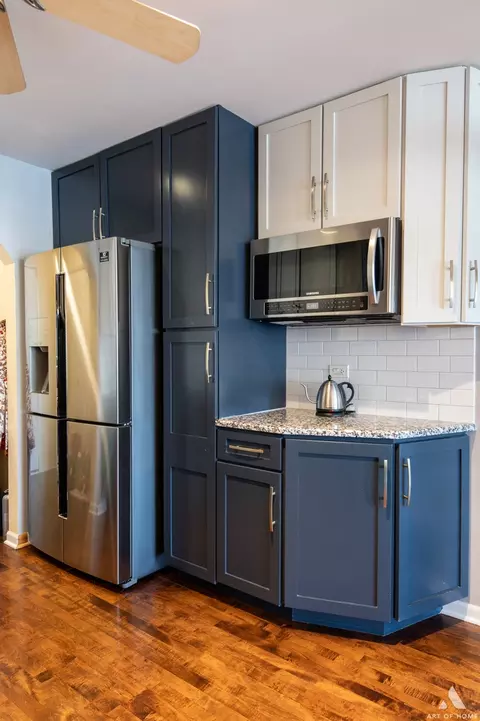 Kitchen - 620 Daisy Ln, Roselle, IL 60172 photo 4 of 7