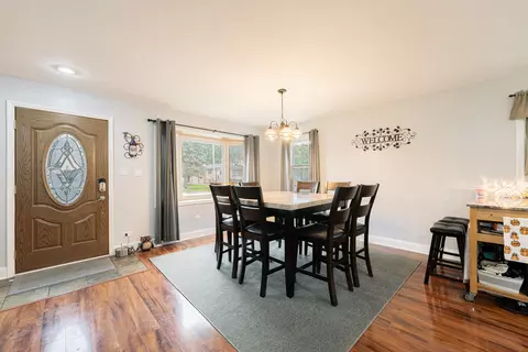 Dining - 7738 W 81st St, Bridgeview, IL 60455 photo 1 of 3