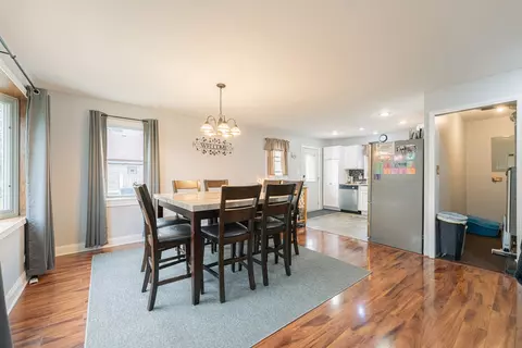 Dining - 7738 W 81st St, Bridgeview, IL 60455 photo 3 of 3
