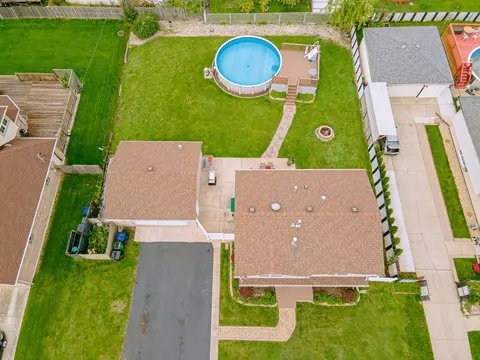 Exterior - 7738 W 81st St, Bridgeview, IL 60455 photo 9 of 9