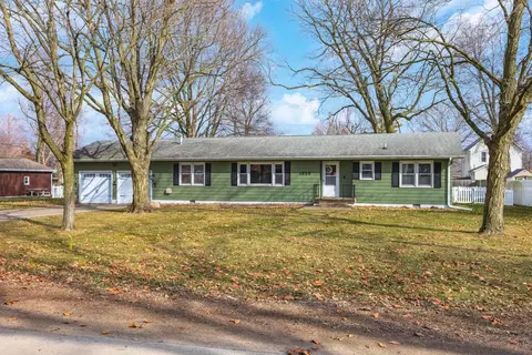 1625 S Plum St, Pontiac, IL 61764
