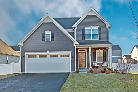 1799 Overview Cir, Antioch, IL 60002