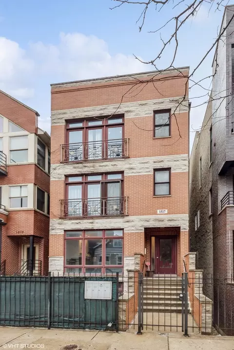 1517 N Bosworth Ave #1, Chicago, IL 60642