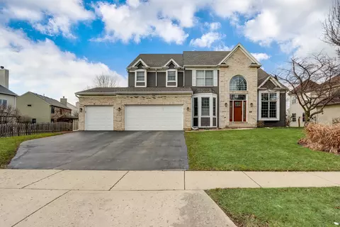 1581 Southridge Trl, Algonquin, IL 60102