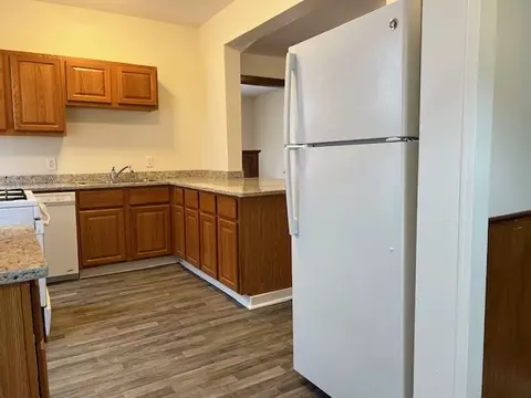 120 E 6th St, Lockport, IL 60441 photo 8