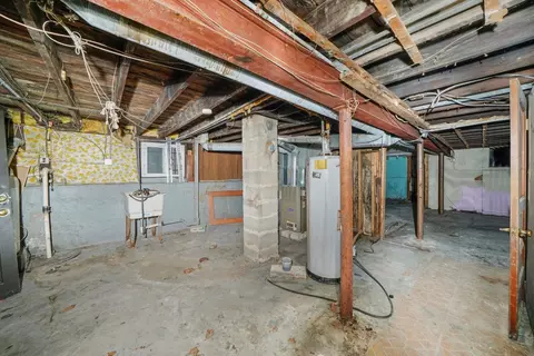 Other - 1002 W 103rd Pl, Chicago, IL 60643 photo 8 of 9
