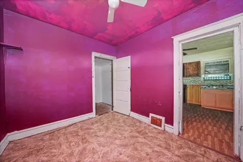 Bedroom - 1002 W 103rd Pl, Chicago, IL 60643 photo 4 of 5