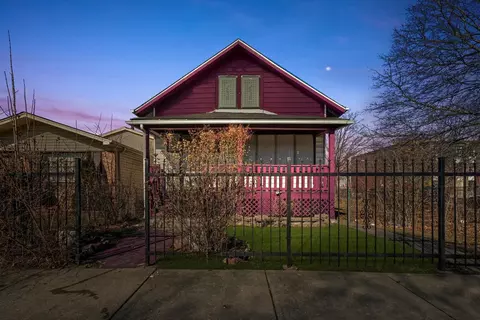 Exterior - 1002 W 103rd Pl, Chicago, IL 60643 photo 2 of 4