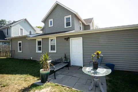 Exterior - 514 W Main St, Morrison, IL 61270 photo 6 of 7
