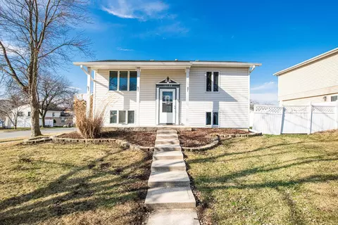 16188 92nd Ave, Orland Hills, IL 60487