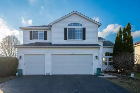 201 Stickley Ln, Lake In The Hills, IL 60156