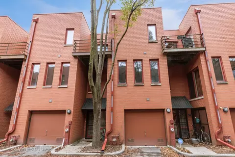 1212 S Federal St #C, Chicago, IL 60605