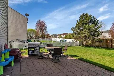 Exterior - 1703 Fox Ridge Dr, Plainfield, IL 60586 photo 6 of 7
