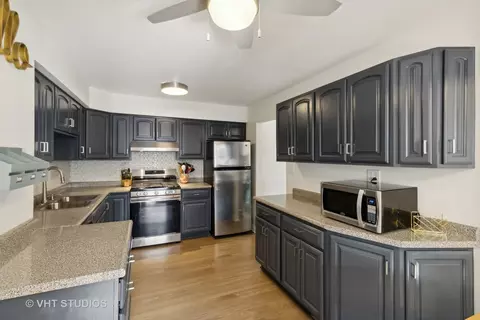 Kitchen - 644 Ash Ln, Wheeling, IL 60090 photo 1 of 3