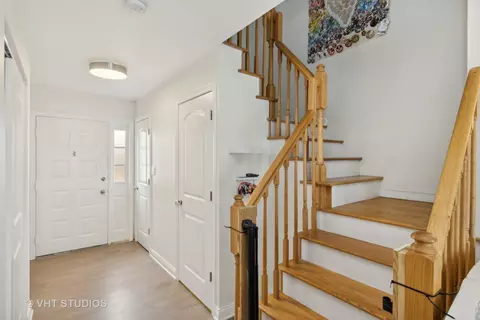 Entry Way - 644 Ash Ln, Wheeling, IL 60090 photo 1 of 2