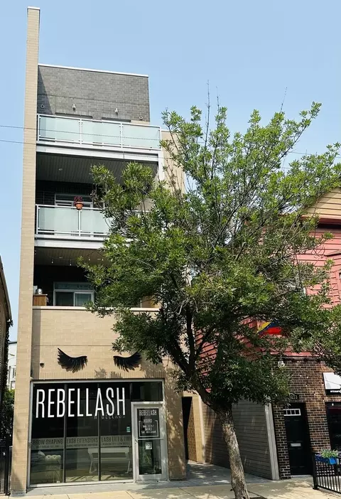 2918 N Lakewood Ave #2, Chicago, IL 60657