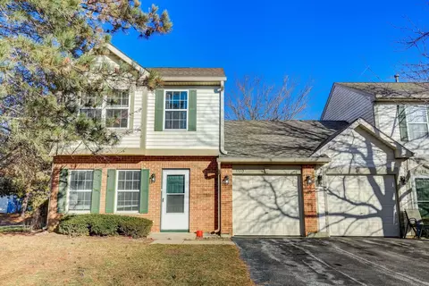 1170 N Village Dr, Round Lake Beach, IL 60073