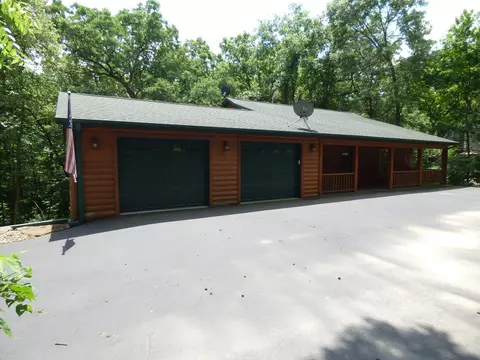 7 A32 Broken Lance Ln, Apple River, IL 61001 photo 2