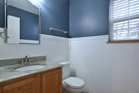 Bath - 7114 Illusion Ct, Plainfield, IL 60586 photo 6 of 7