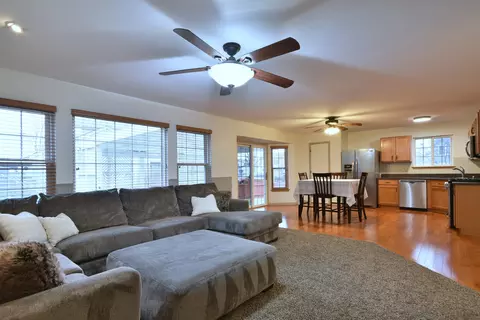 Living - 7114 Illusion Ct, Plainfield, IL 60586 photo 2 of 7