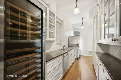 Kitchen - 6 E Scott St #3, Chicago, IL 60610 photo 3 of 3