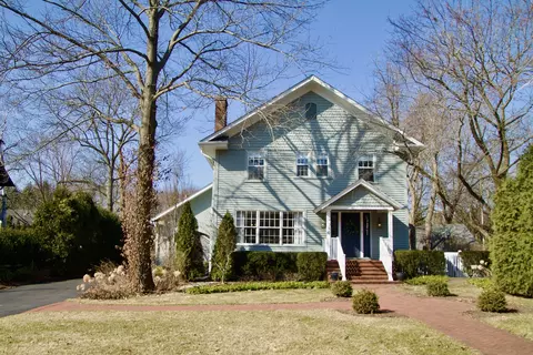 780 Rosewood Ave, Winnetka, IL 60093