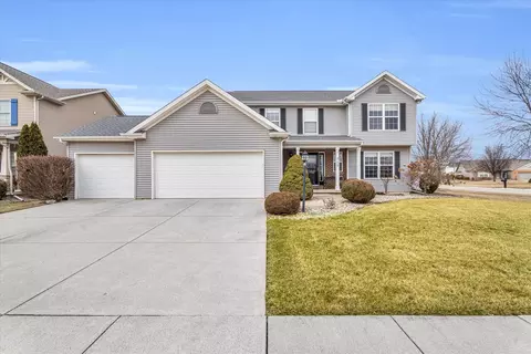 206 Blazing Star Dr, Savoy, IL 61874