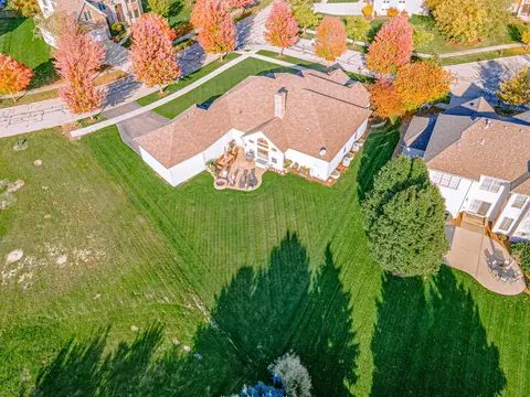 Exterior - 13002 Silverleaf Ct, Plainfield, IL 60585 photo 4 of 7